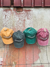 Load image into Gallery viewer, Vintage cap
